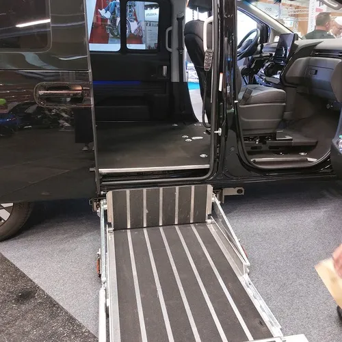 integra26_Fahrzeug-Adaption_Quelle Messe Wels.jpg